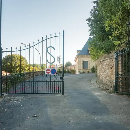 Le Nid Discret Avec Balcon Et Parking Prive Gratuit Sarlat-la-Canéda