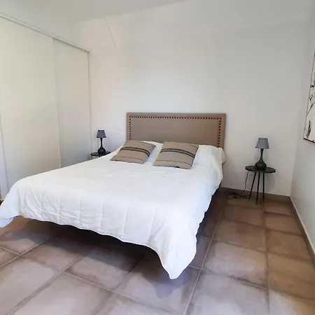 דירה Le Nid Discret Avec Balcon Et Parking Prive Gratuit סרלה-לה קנדה